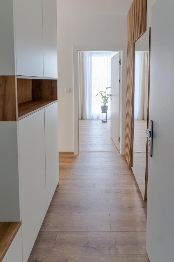 Avocado Apartment Victory Port Liptovský Mikuláš المظهر الخارجي الصورة